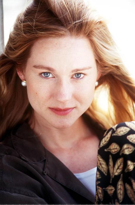 Laura Linney