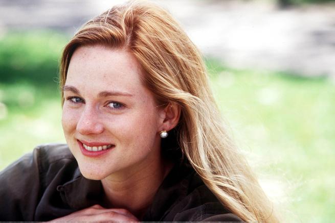 Laura Linney