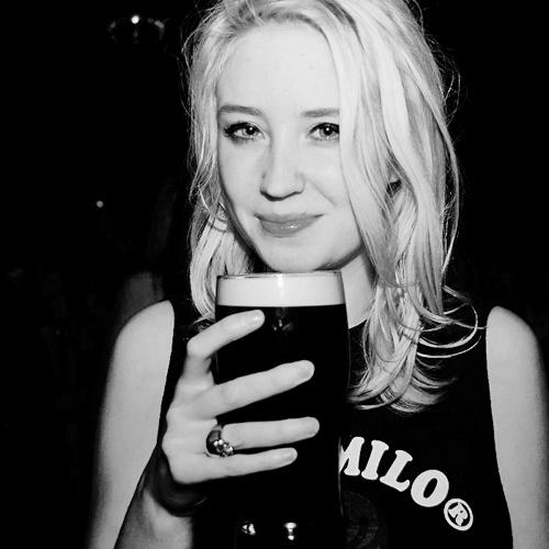 Lily Loveless