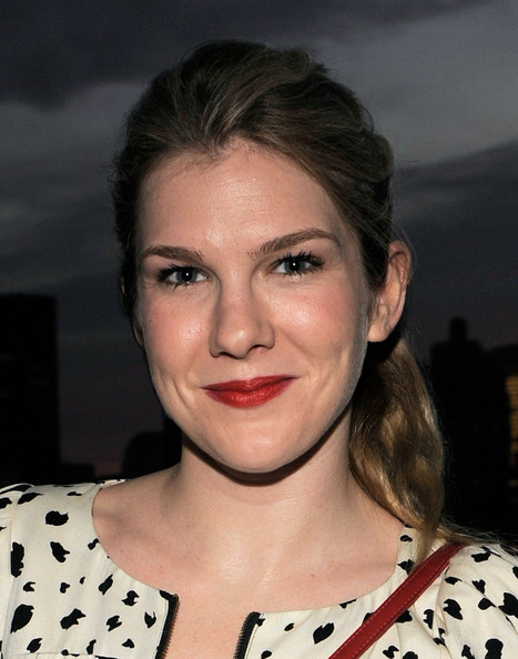 Lily Rabe