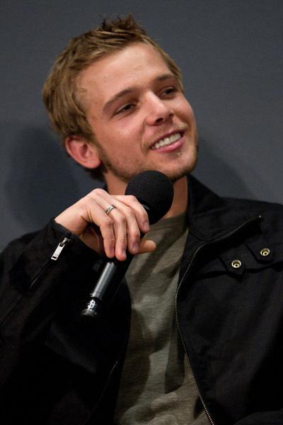 Max Thieriot