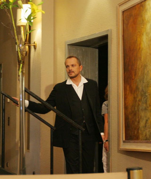 Miguel Bosé