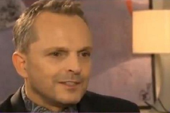 Miguel Bosé