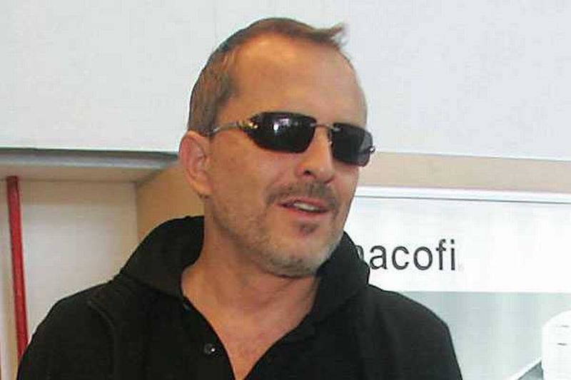 Miguel Bosé
