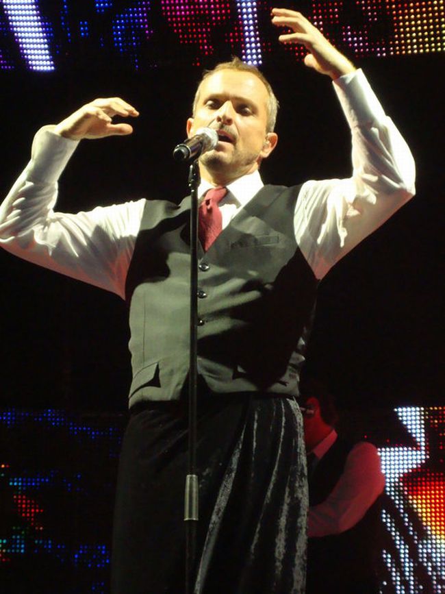 Miguel Bosé