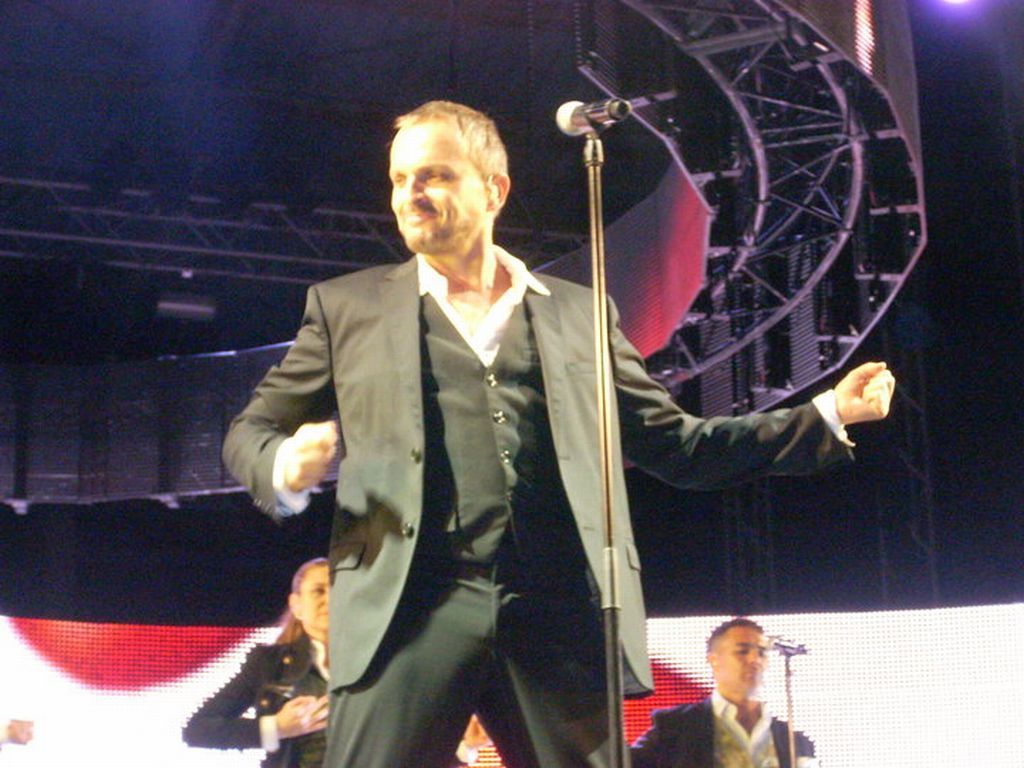 Miguel Bosé