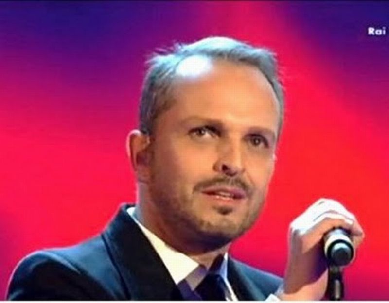 Miguel Bosé