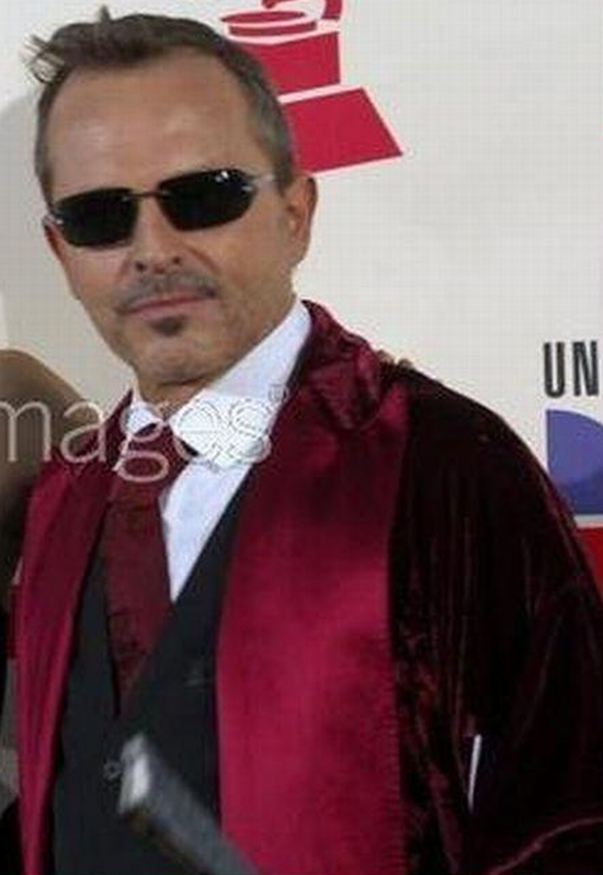 Miguel Bosé