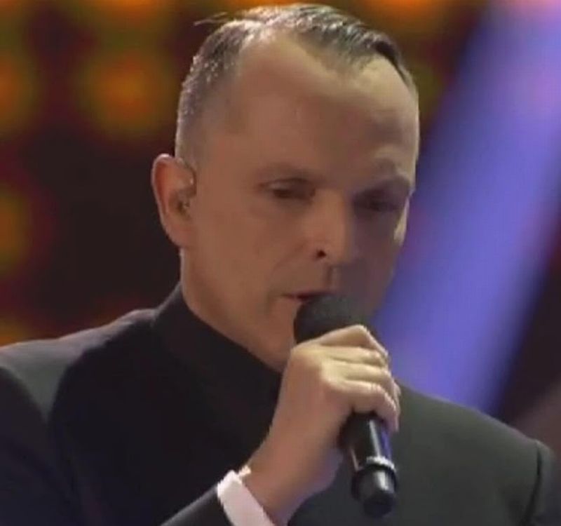 Miguel Bosé