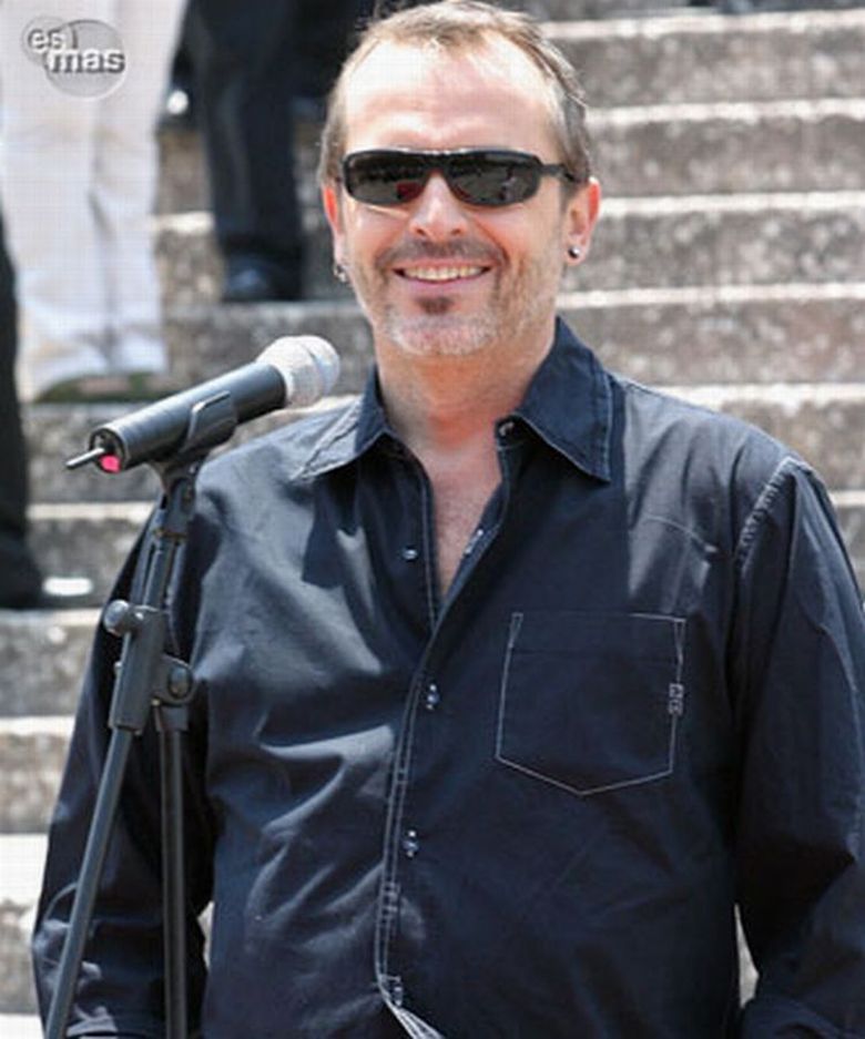 Miguel Bosé