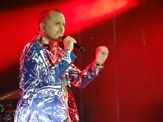 Miguel Bosé