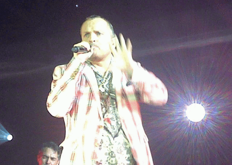 Miguel Bosé