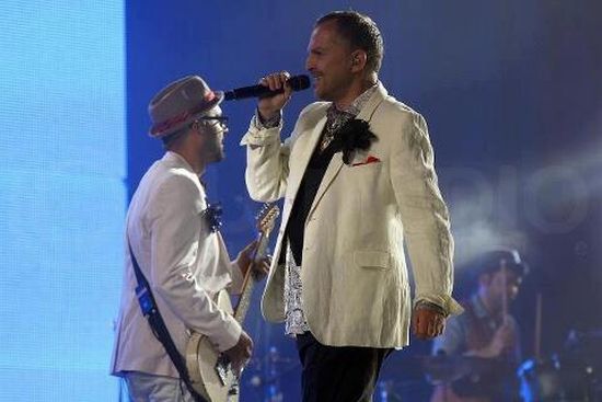 Miguel Bosé