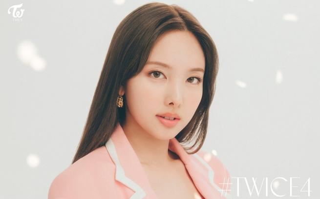 Nayeon Im