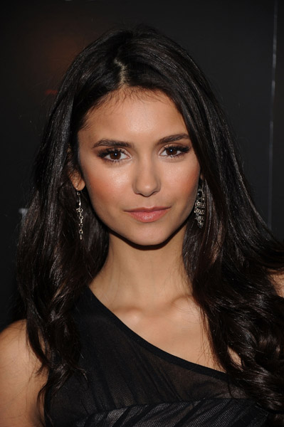 Nina Dobrev
