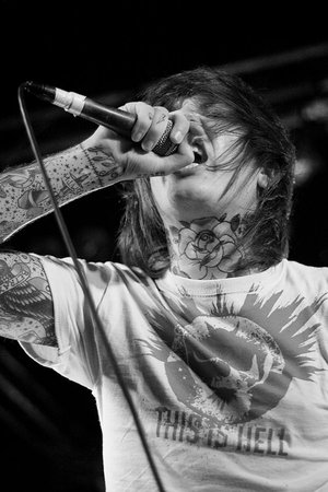 Oliver Sykes