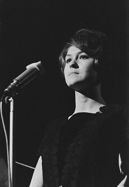 Pavlína Filipovská