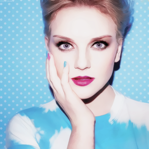 Perrie Edwards