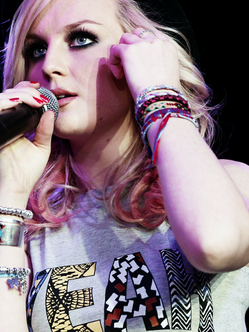 Perrie Edwards