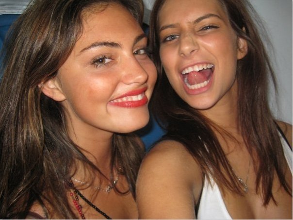 Phoebe Tonkin