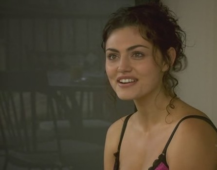 Phoebe Tonkin