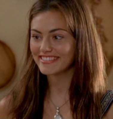 Phoebe Tonkin