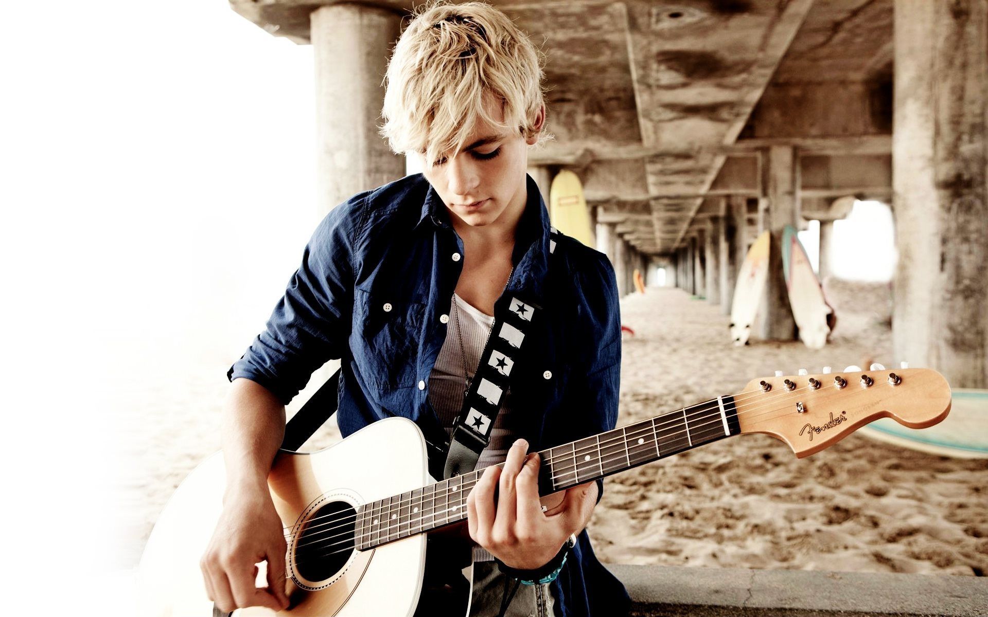 Ross Lynch