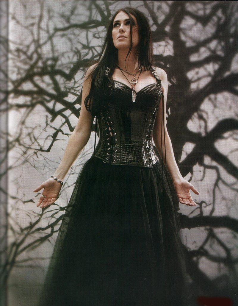 Sharon den Adel