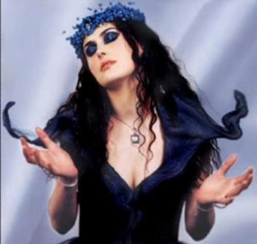 Sharon den Adel