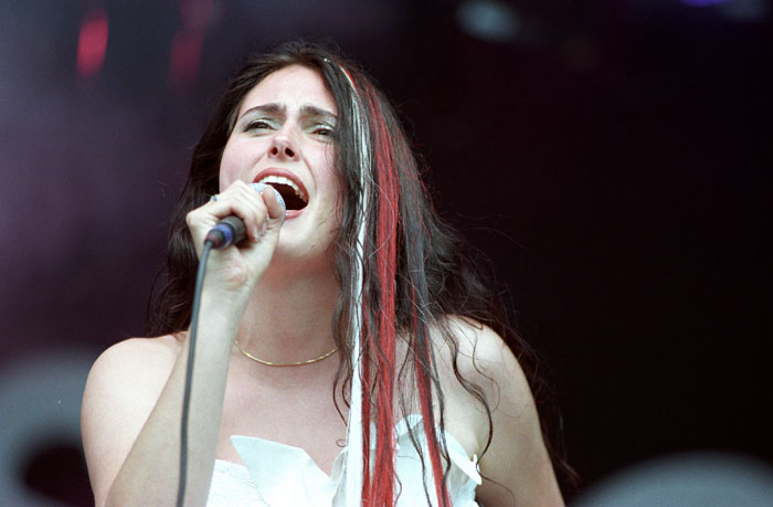 Sharon den Adel