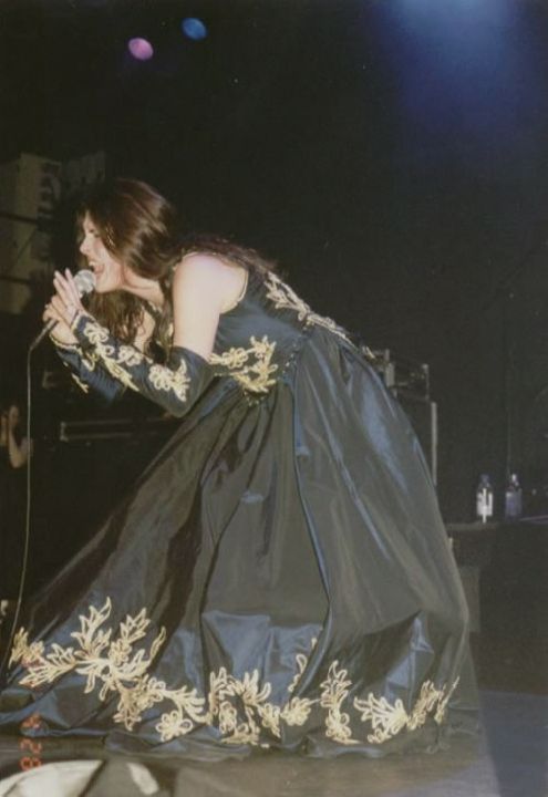 Sharon den Adel