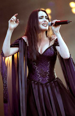 Sharon den Adel