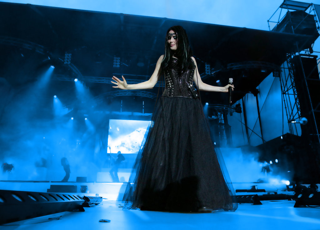 Sharon den Adel