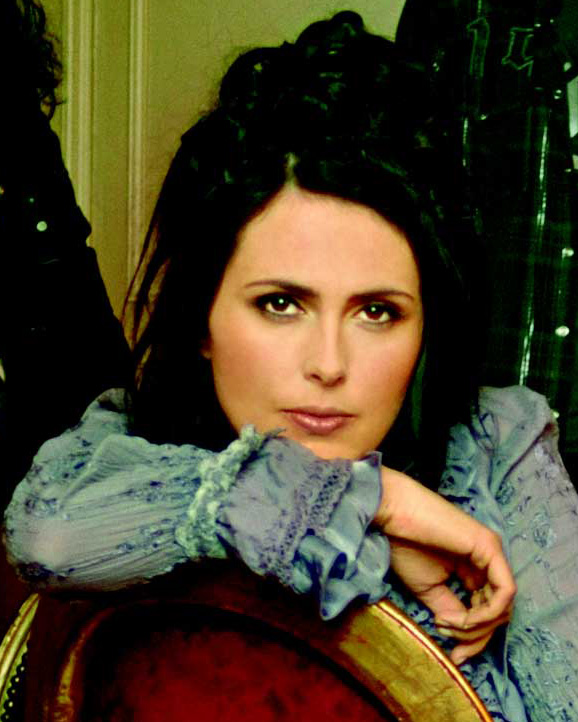 Sharon den Adel