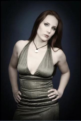 Simone Simons