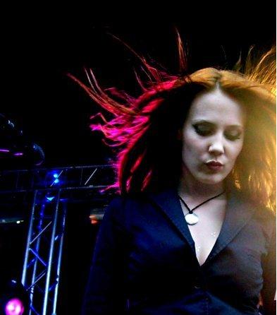 Simone Simons