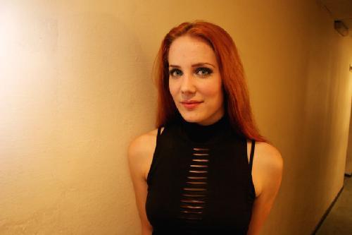 Simone Simons