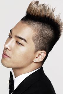 Dong Youngbae