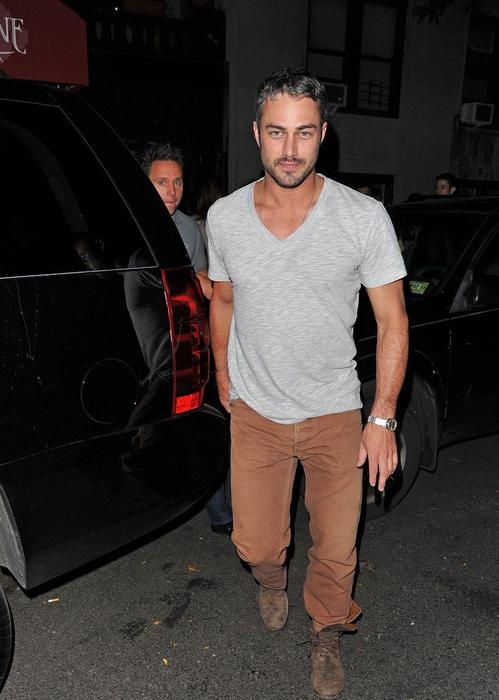 Taylor Kinney