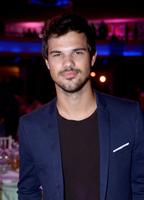 Taylor Lautner
