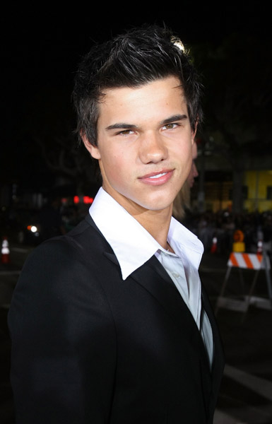 Taylor Lautner