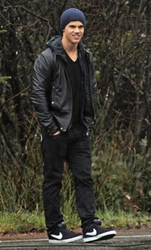 Taylor Lautner