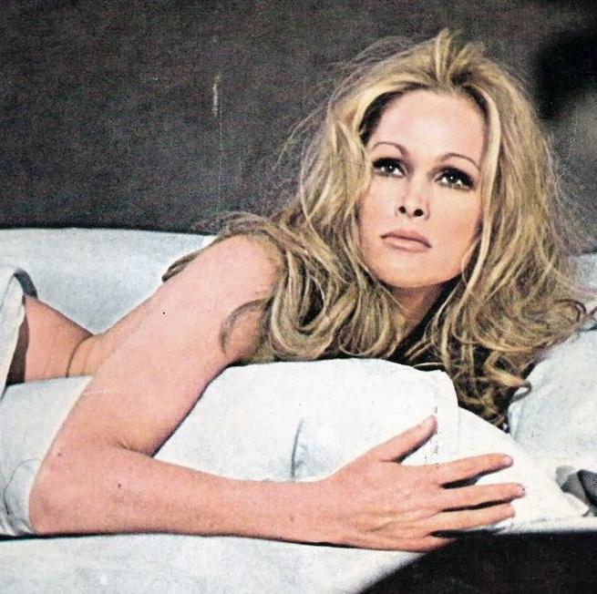 Ursula Andress
