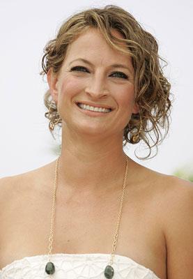 Zoe Bell
