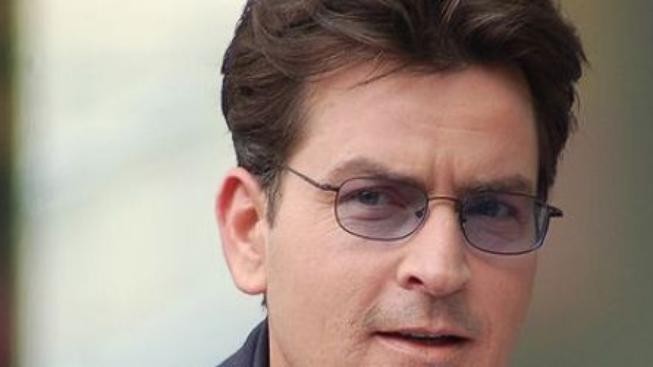 Charlie Sheen: Mou drogou je Charlie Sheen