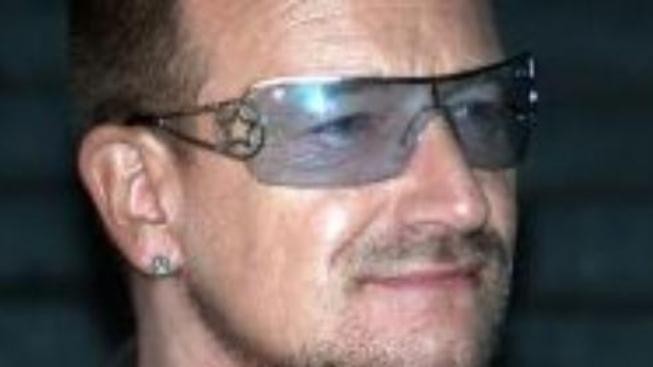 Bono předá vůdkyni barmske opozice cenu Amnesty International