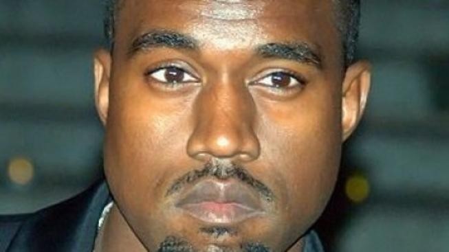 Kanye West dělá do módy. Představil svou vlastní ženskou kolekci!