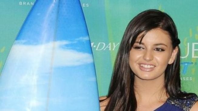 Rebecca Black odešla ze školy. Neustále jí šikanovali