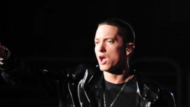 Eminem si za víkend vydělá přes 56 milionů korun 