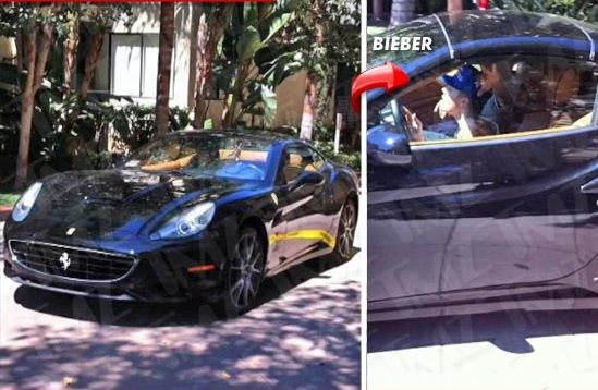 Justin Bieber v jeho Ferrari